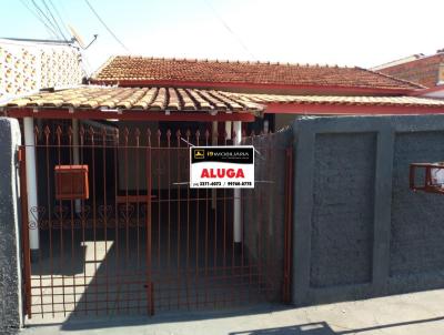 Casa para Locação, em Presidente Venceslau, bairro Conjunto Habitacional Engenheiro Geraldo Arantes, 3 dormitórios, 1 banheiro, 1 vaga